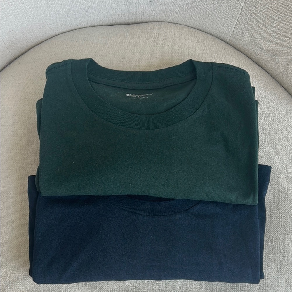 NWOT Old Navy Dark Green and Navy Short Sleeve Tees